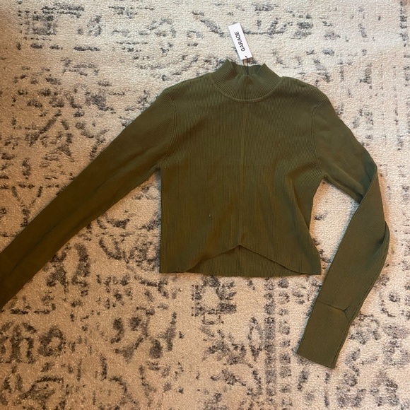 Green garage turtleneck - Picture 1 of 1